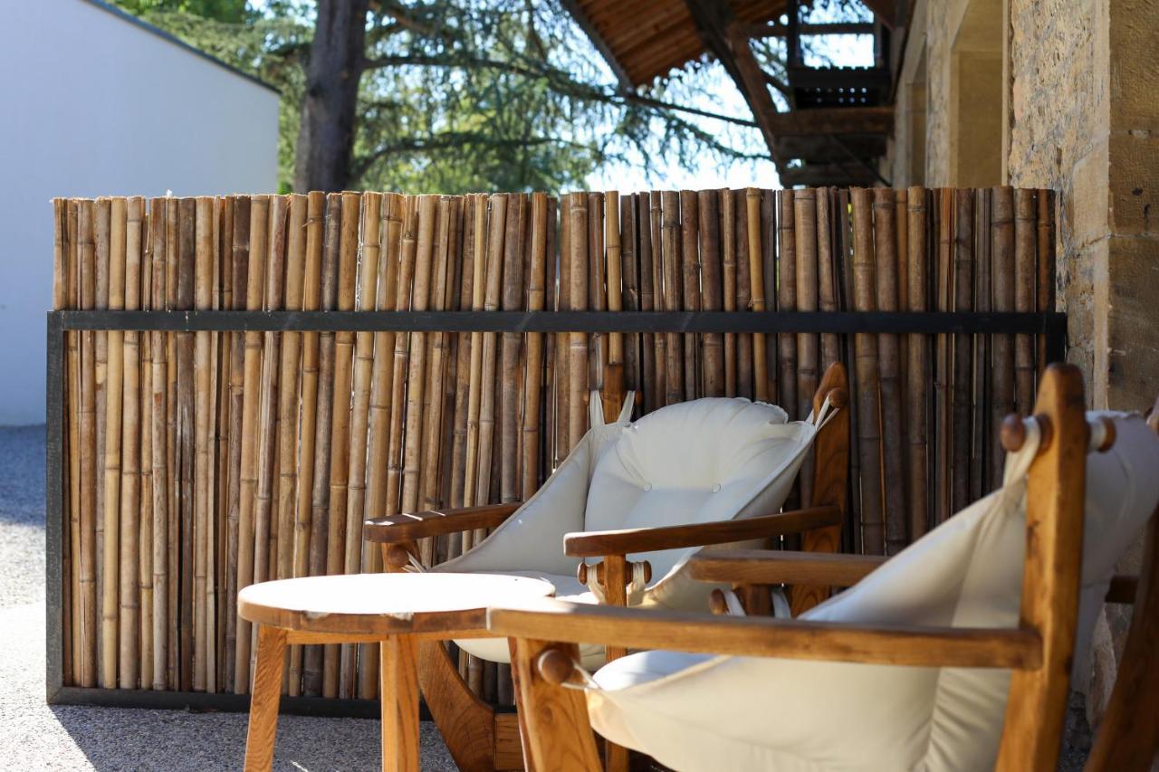 Sequoias Golf & Ressort Hotel Ruy-Montceau Екстериор снимка