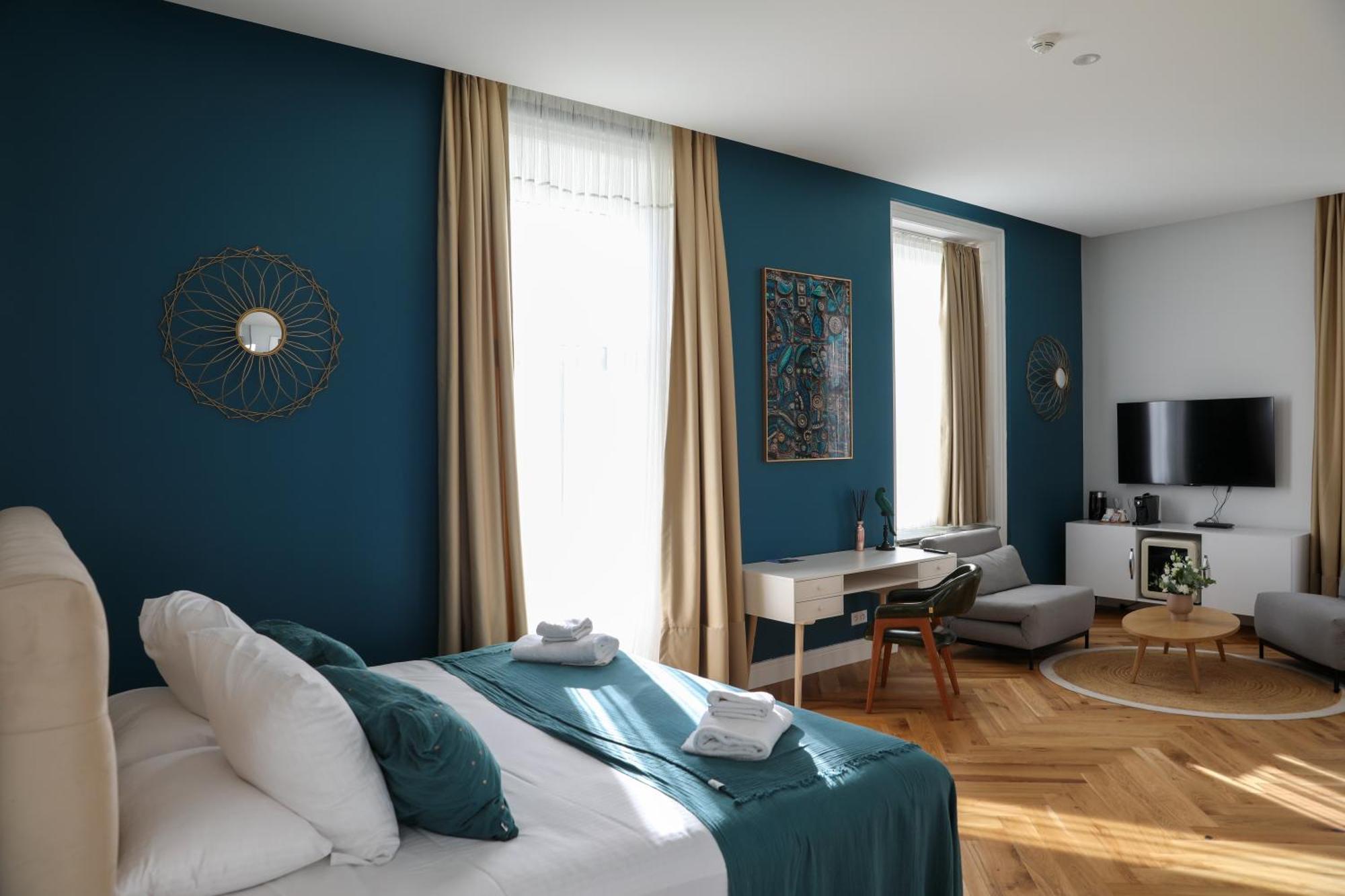 Sequoias Golf & Ressort Hotel Ruy-Montceau Екстериор снимка